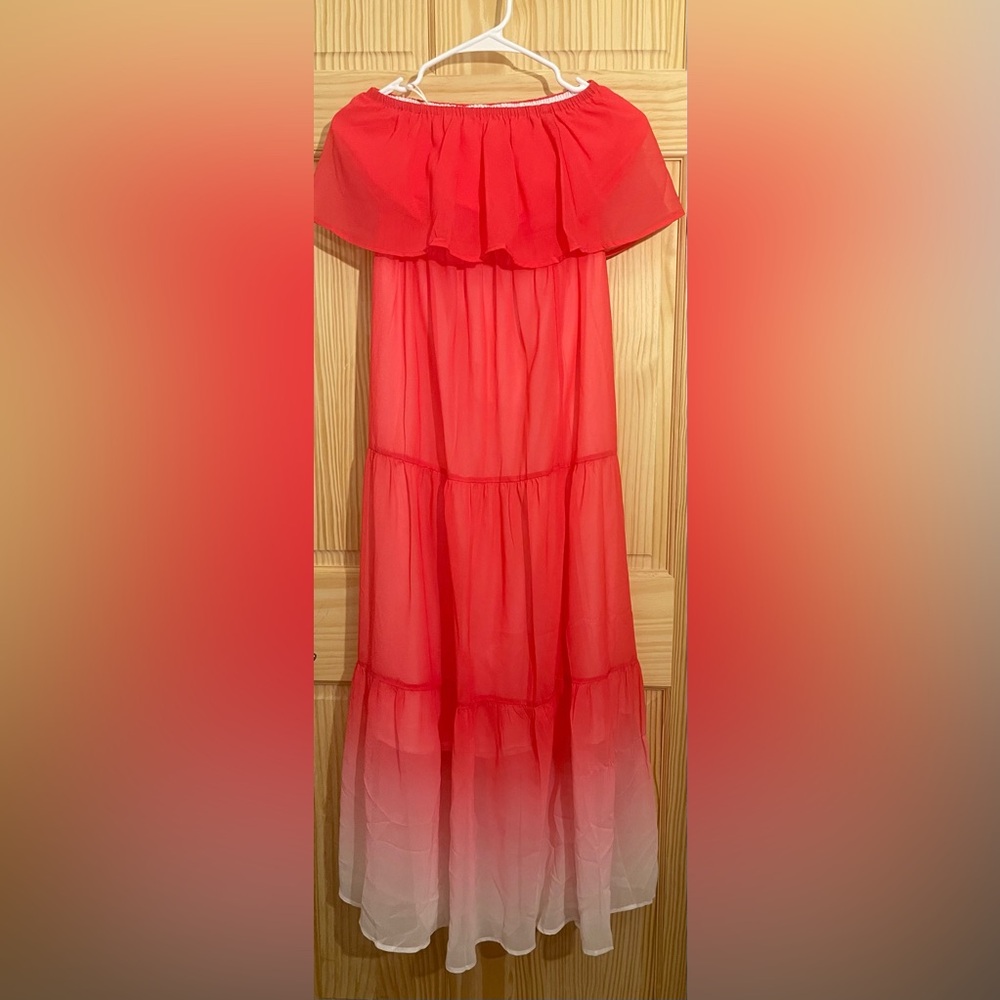 Red and White maxi women’s casual red dress - Picture 9 of 12